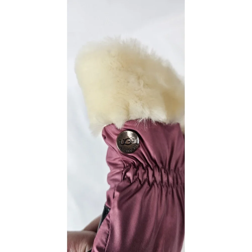 UGG Touchscreen Tech Gloves Womens S/M Pink Leather Palm‎ Shearling